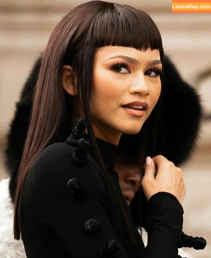 Zendaya / zayarose11 слитое фото фото #0605