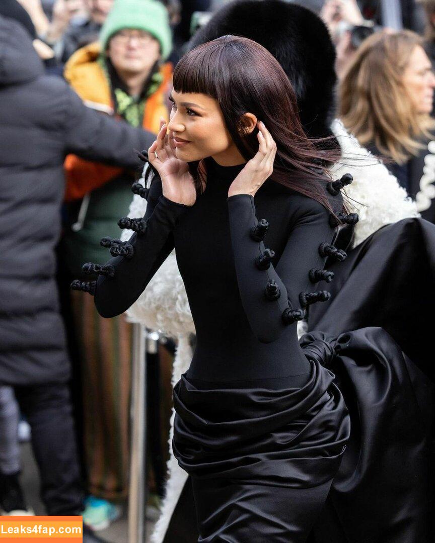 Zendaya / zayarose11 слитое фото фото #0617