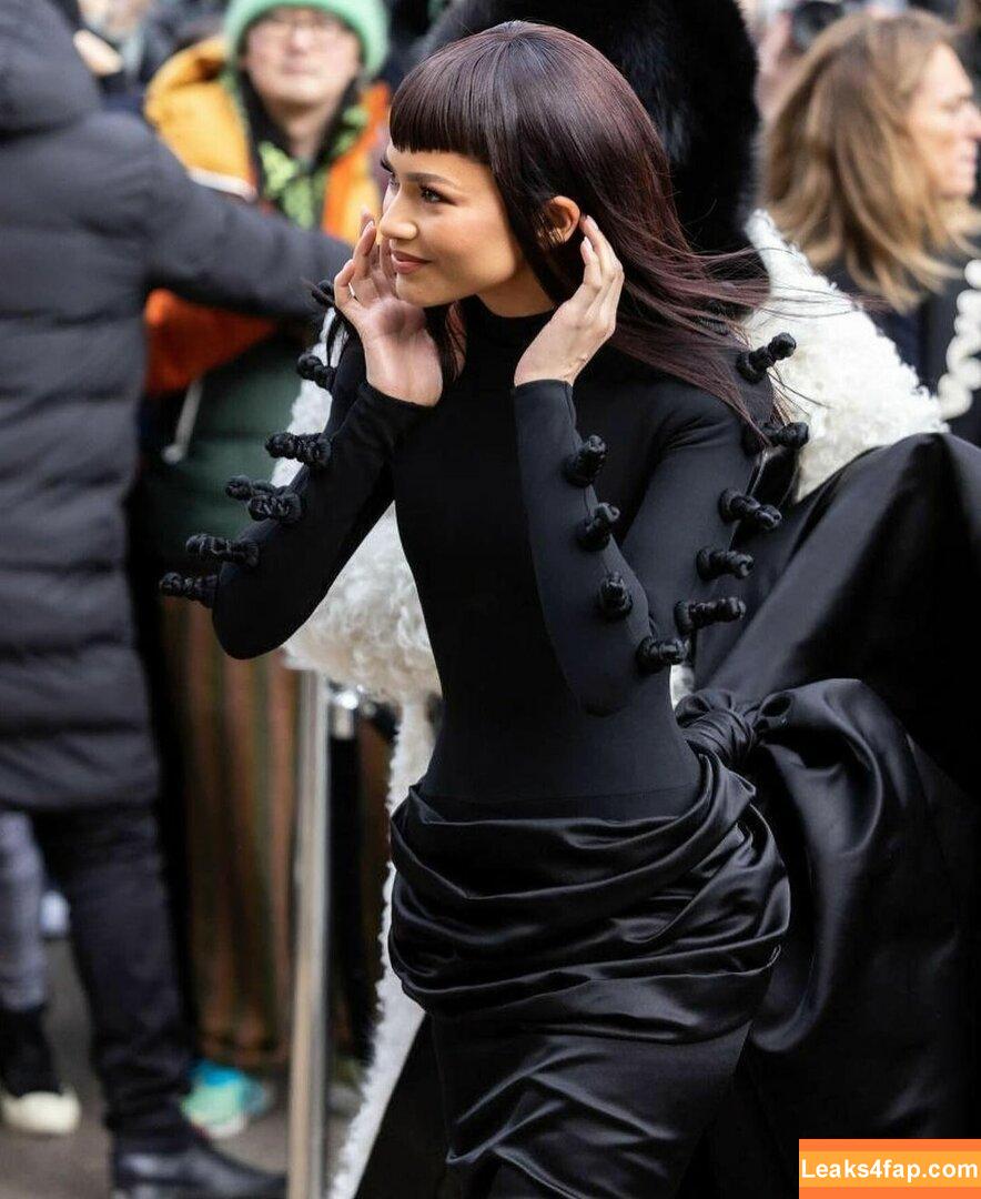 Zendaya / zayarose11 слитое фото фото #0619