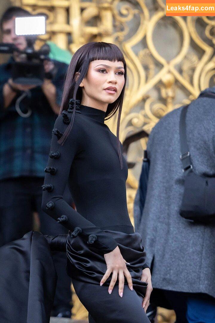 Zendaya / zayarose11 слитое фото фото #0624