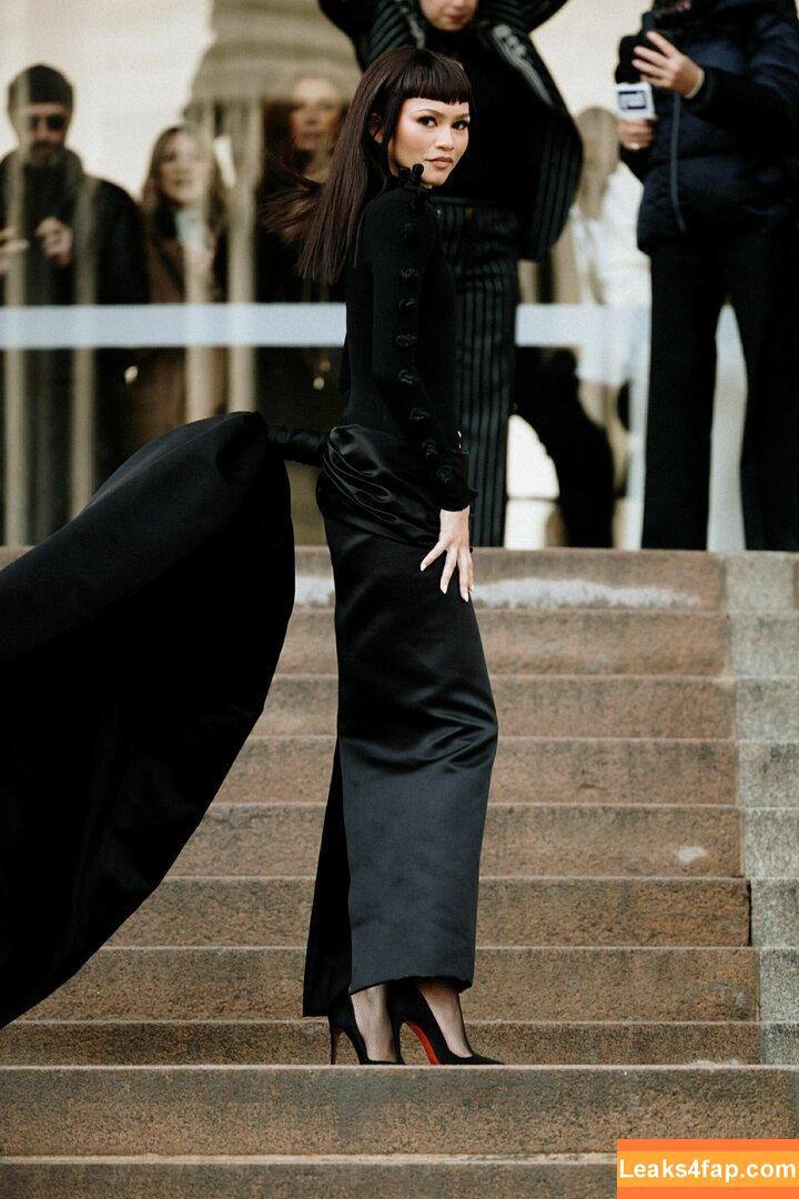 Zendaya / zayarose11 слитое фото фото #0628