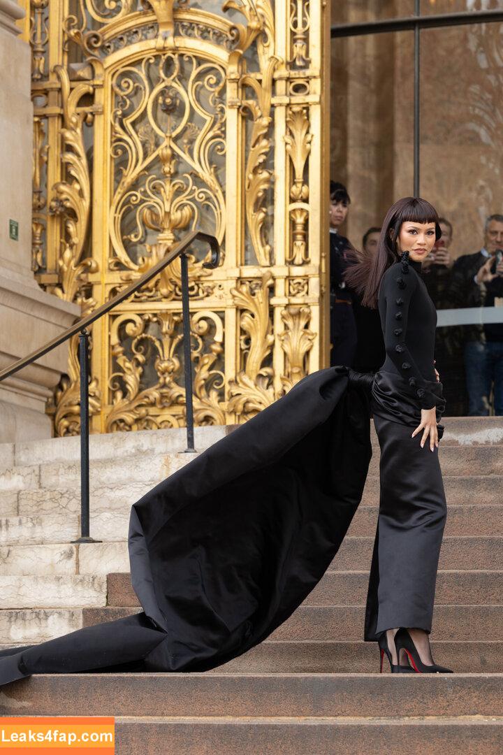 Zendaya / zayarose11 слитое фото фото #0632