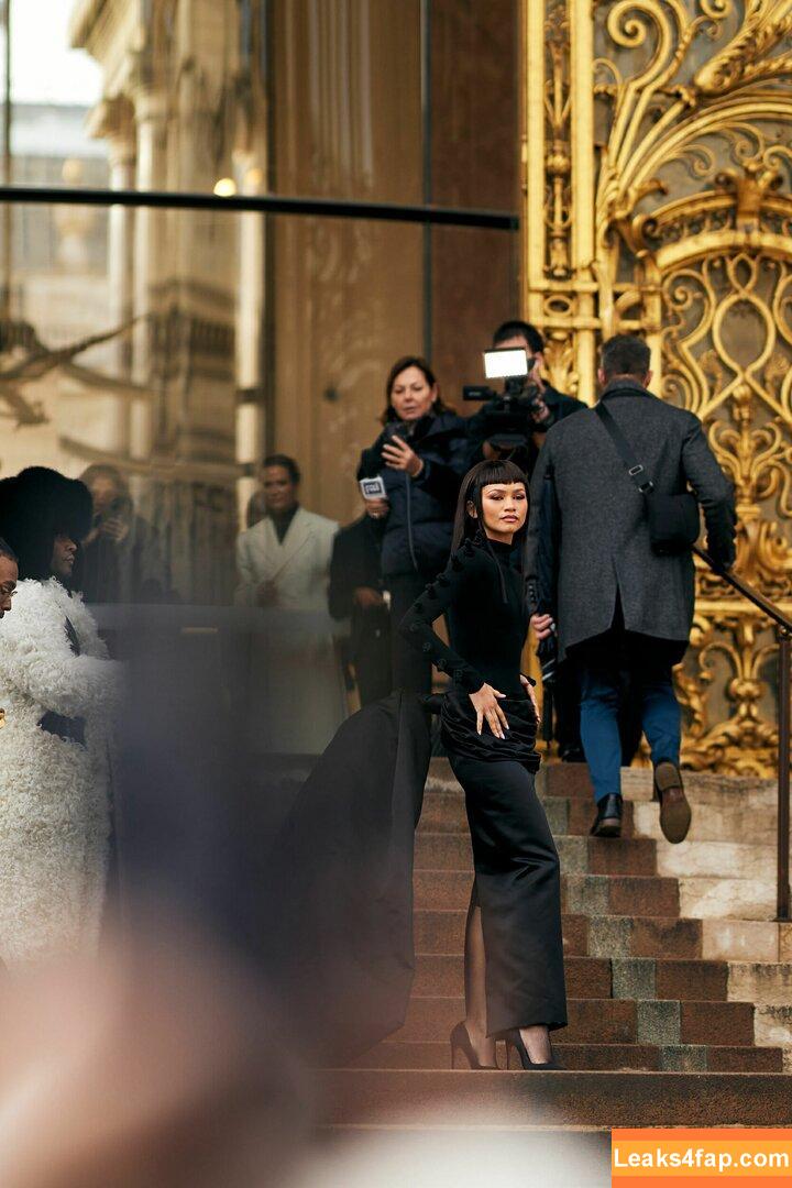 Zendaya / zayarose11 слитое фото фото #0638