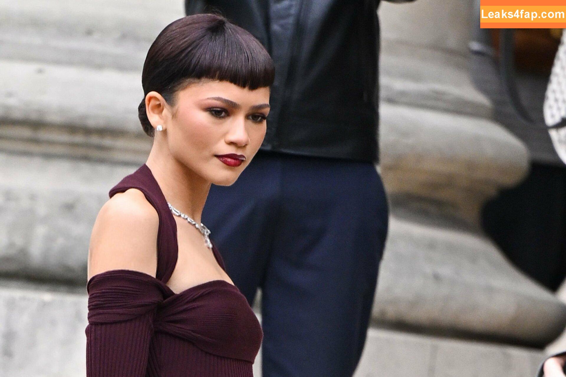 Zendaya / zayarose11 слитое фото фото #0648