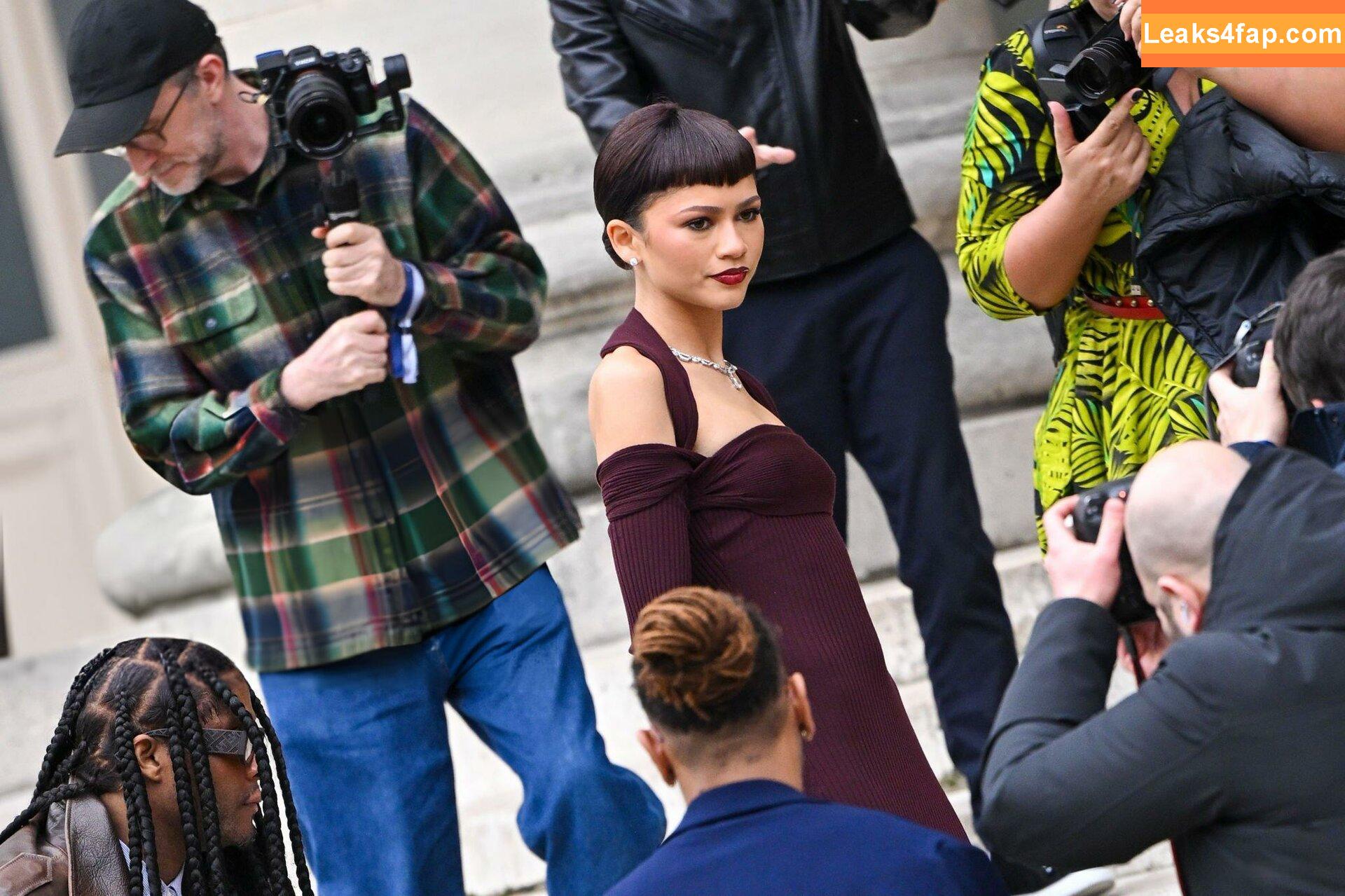 Zendaya / zayarose11 слитое фото фото #0651