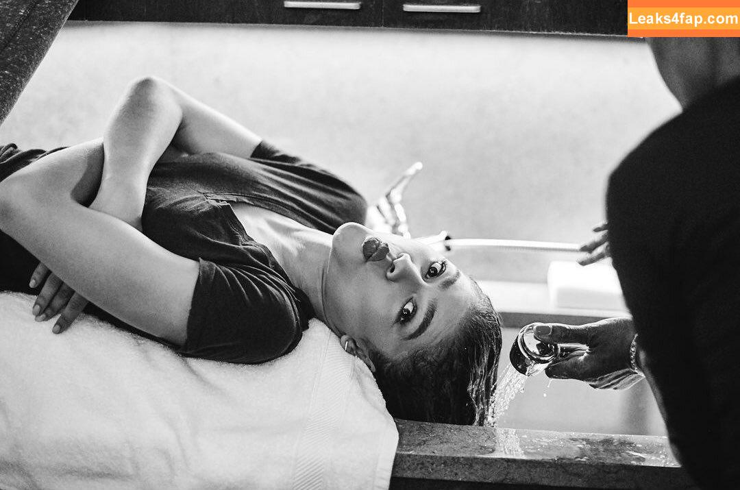 Zendaya / zayarose11 слитое фото фото #0774