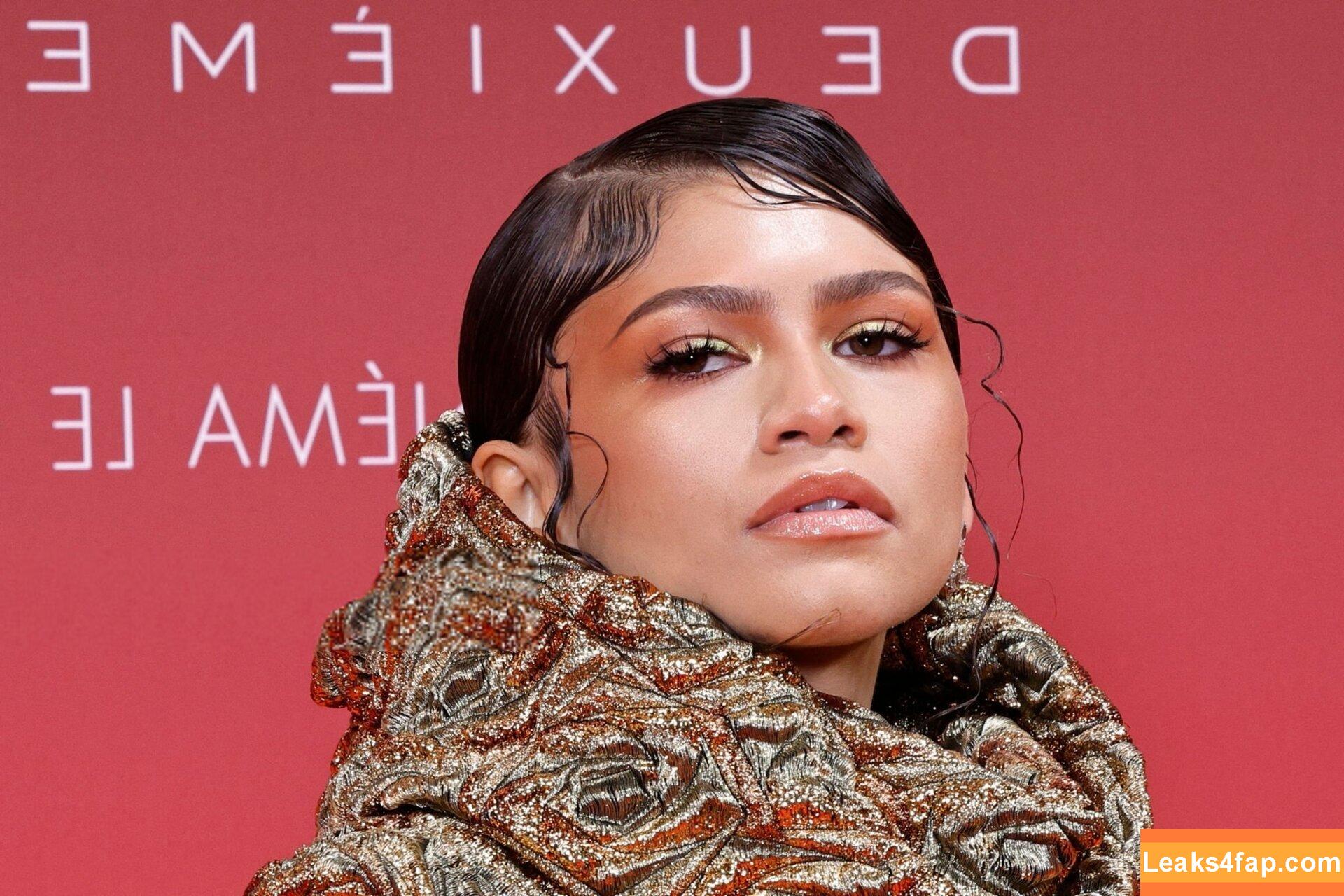 Zendaya / zayarose11 слитое фото фото #0802