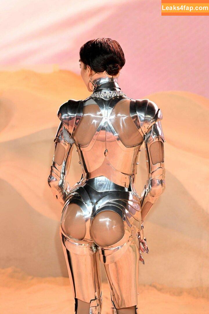 Zendaya / zayarose11 слитое фото фото #0857