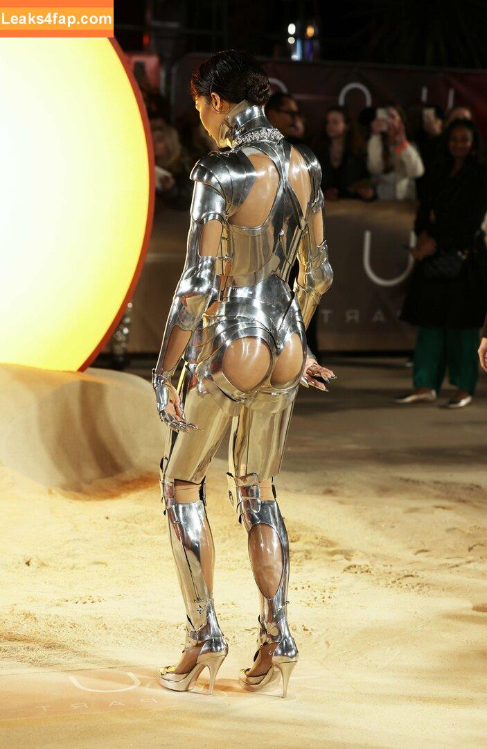 Zendaya / zayarose11 слитое фото фото #0867