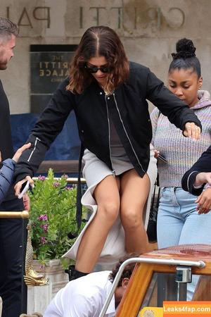 Zendaya фото #0310