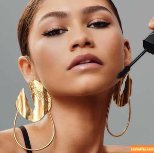 Zendaya фото #0318