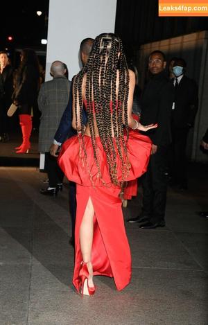 Zendaya фото #0352