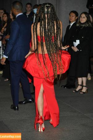 Zendaya фото #0357