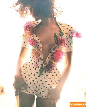 Zendaya фото #0421