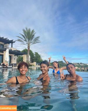 Zendaya фото #0482