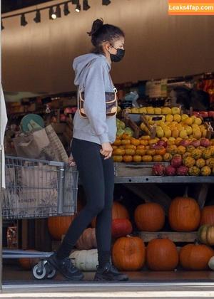 Zendaya фото #0494