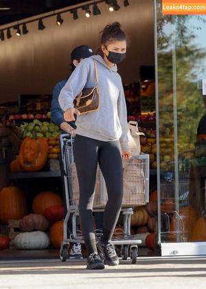 Zendaya фото #0495