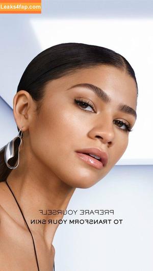 Zendaya фото #0597