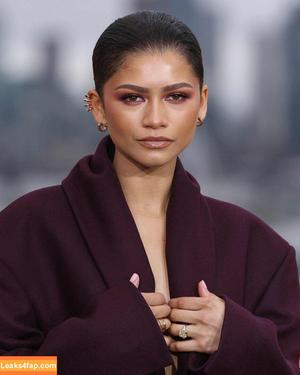 Zendaya фото #0813