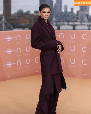 Zendaya фото #0815
