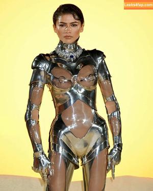 Zendaya фото #0853