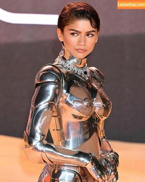 Zendaya фото #0878