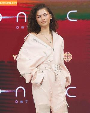 Zendaya фото #0969