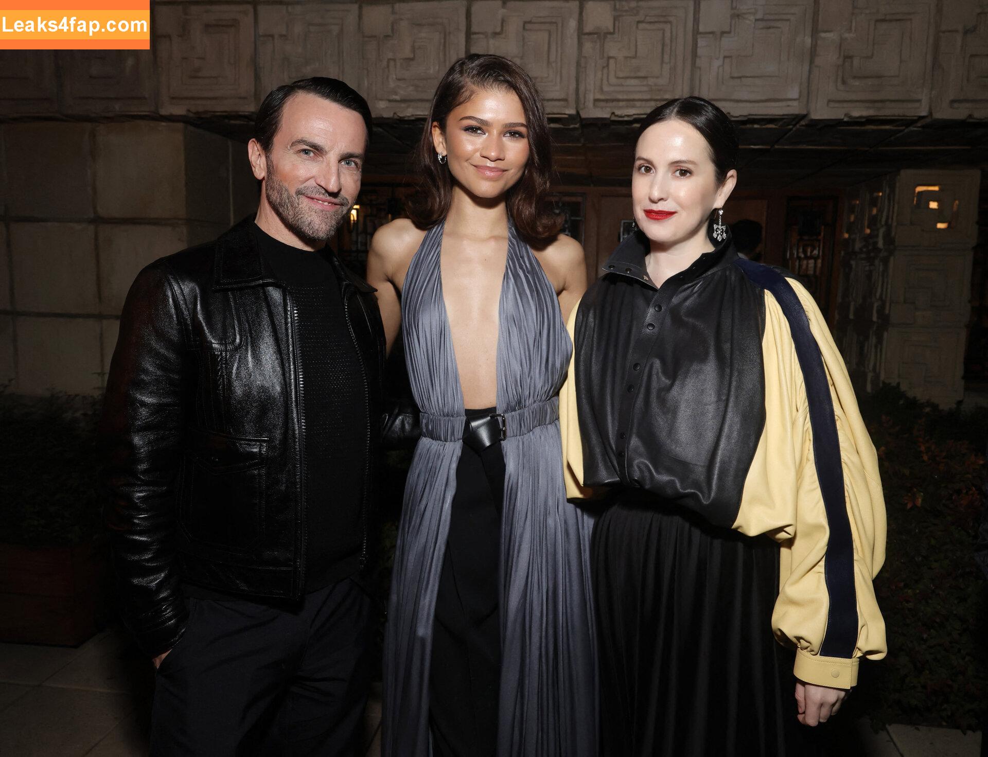 Zendaya / zayarose11 слитое фото фото #1186