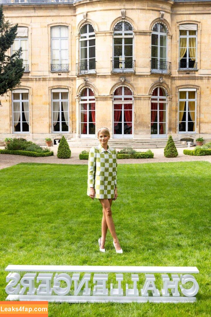 Zendaya / zayarose11 слитое фото фото #1298