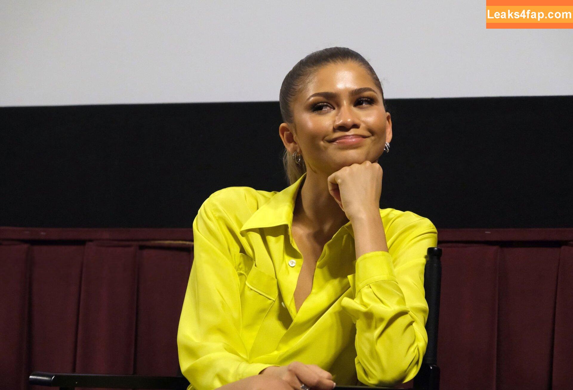 Zendaya / zayarose11 слитое фото фото #1604