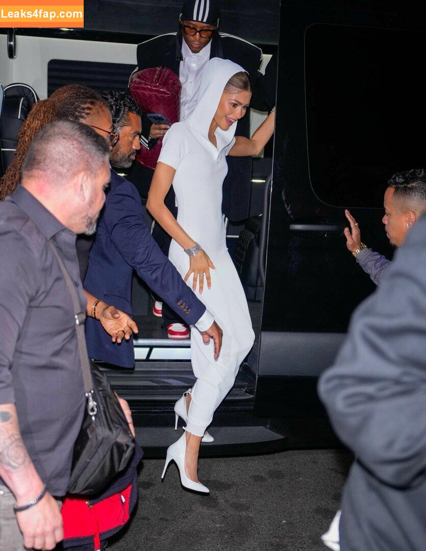 Zendaya / zayarose11 слитое фото фото #1714