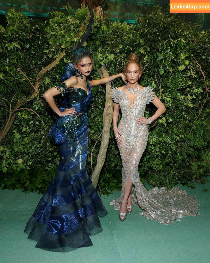 Zendaya / zayarose11 слитое фото фото #1830