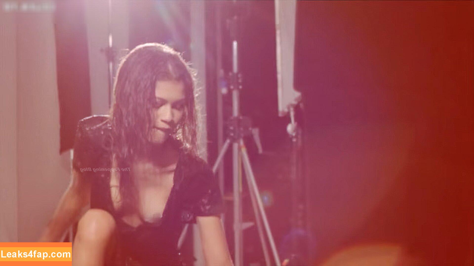 Zendaya / zayarose11 слитое фото фото #1904