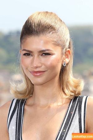 Zendaya фото #1373