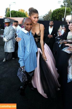 Zendaya фото #1566