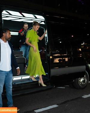 Zendaya фото #1720