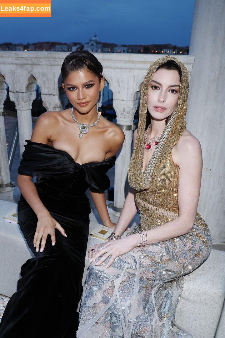 Zendaya /  слитое фото фото #2012