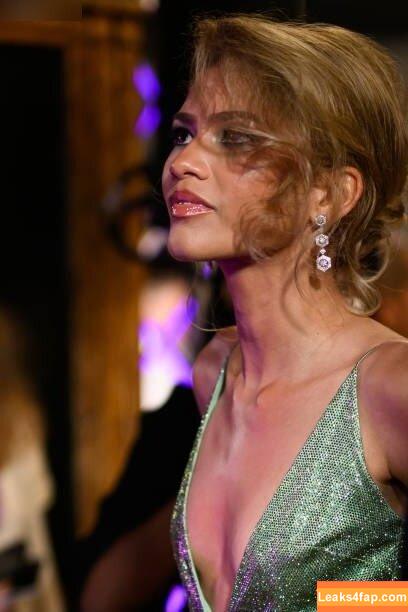 Zendaya слитое фото фото #2304