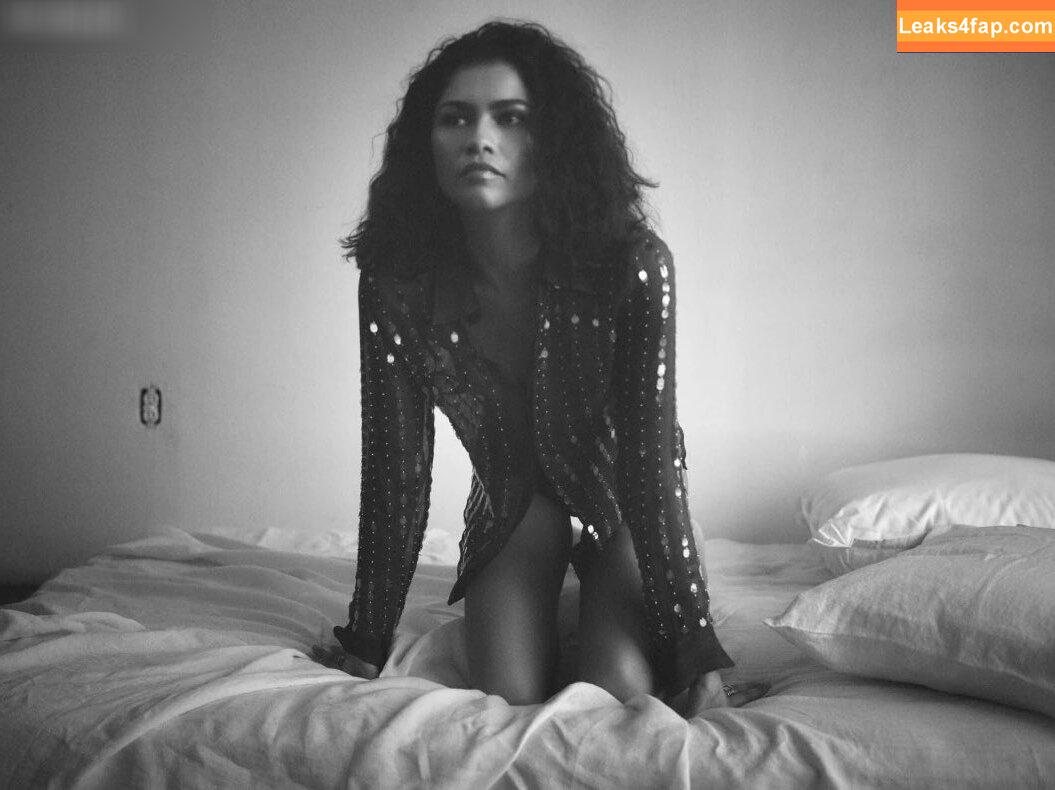 Zendaya слитое фото фото #2427