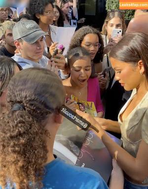 Zendaya фото #2069