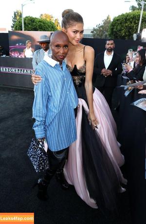 Zendaya фото #2073