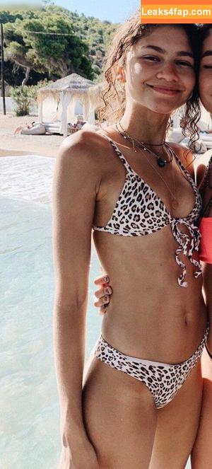 Zendaya фото #2086