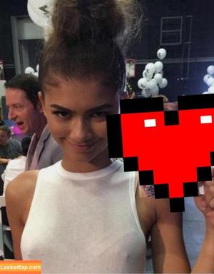 Zendaya фото #2182