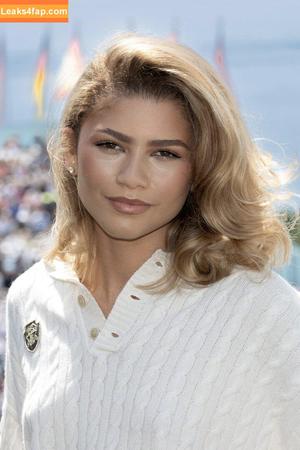 Zendaya фото #2349