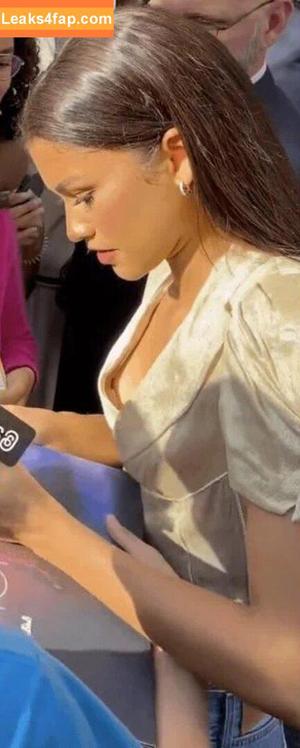 Zendaya фото #2419