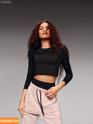 Zendaya фото #2464