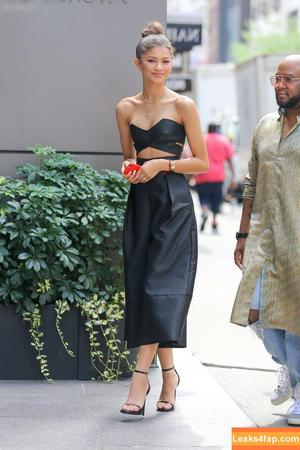 Zendaya фото #2488