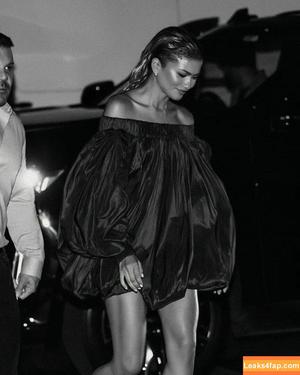 Zendaya photo #2882
