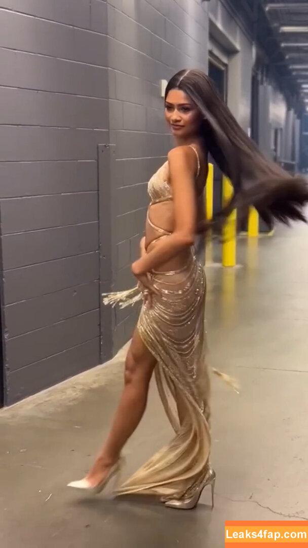 Zendaya leaked photo photo #3017