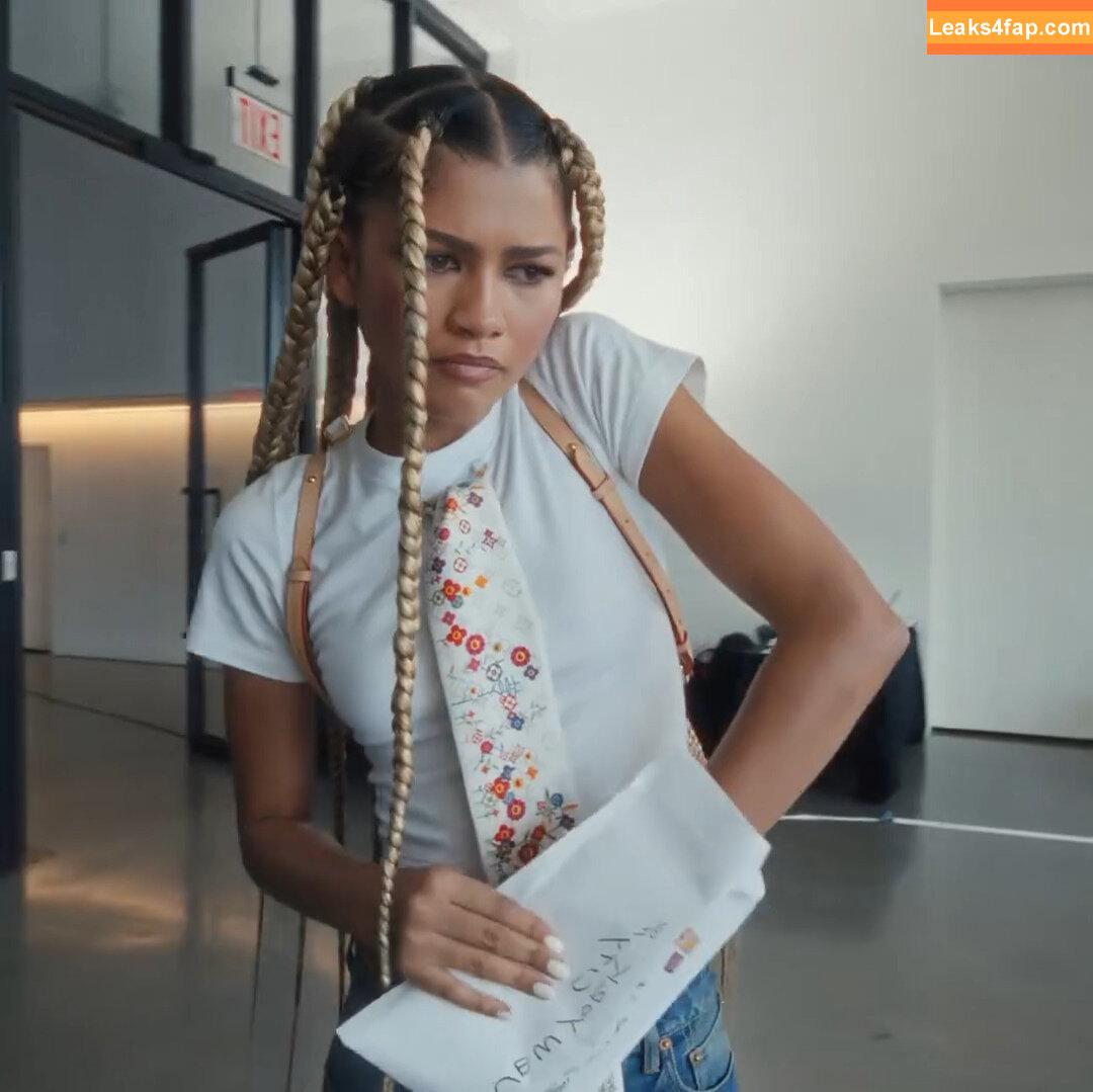 Zendaya leaked photo photo #3269